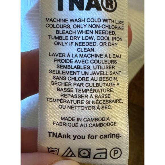 Aritzia TNA Tee Women XS White Ribbed‎ Knit Crew Neck Short Sleeve Baby Tee Crop - Picture 12 of 13